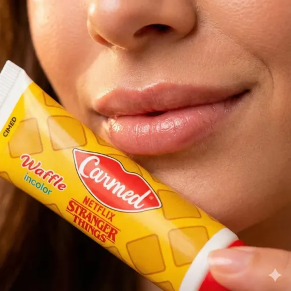 Hidratante Labial Carmed Stranger Things Waffle 10g