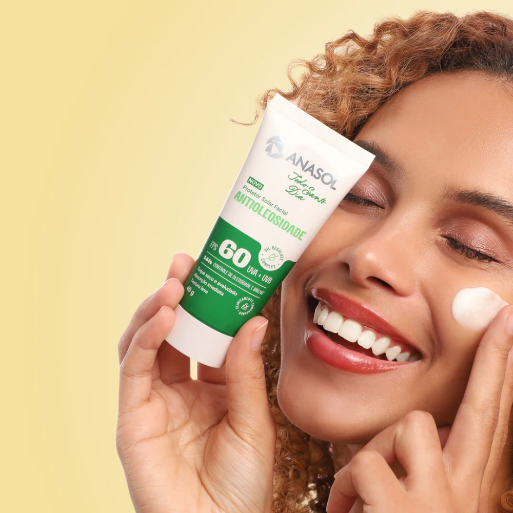 Protetor Solar Facial Anasol Todo Santo Dia Antioleosidade FPS 60 40gr